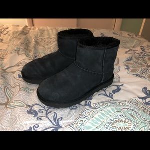 Mini UGG